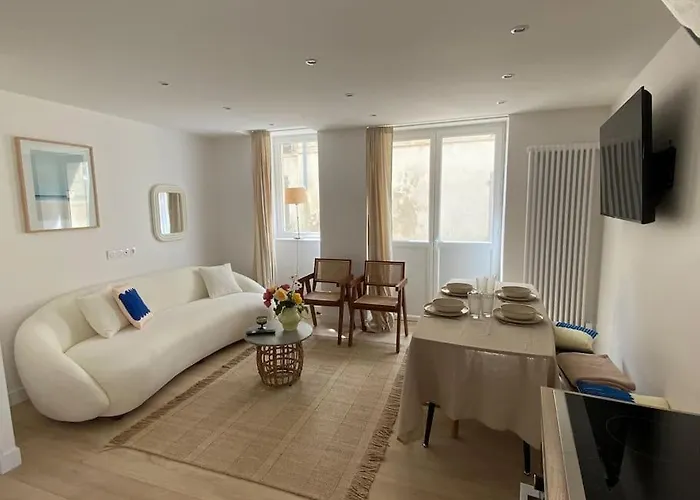 Сasa de vacaciones Maison Bord De *